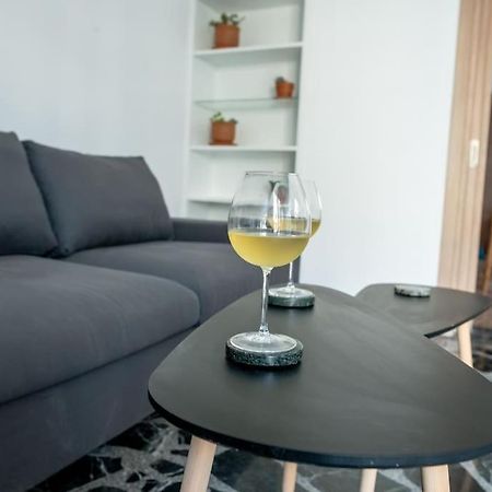 Olvia A Breath Away From Old Town Center Apartment Ретимно Екстериор снимка