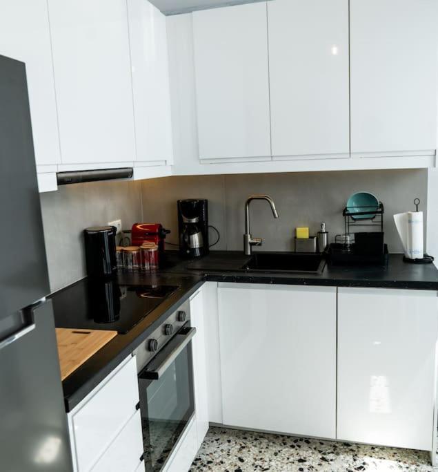 Olvia A Breath Away From Old Town Center Apartment Ретимно Екстериор снимка