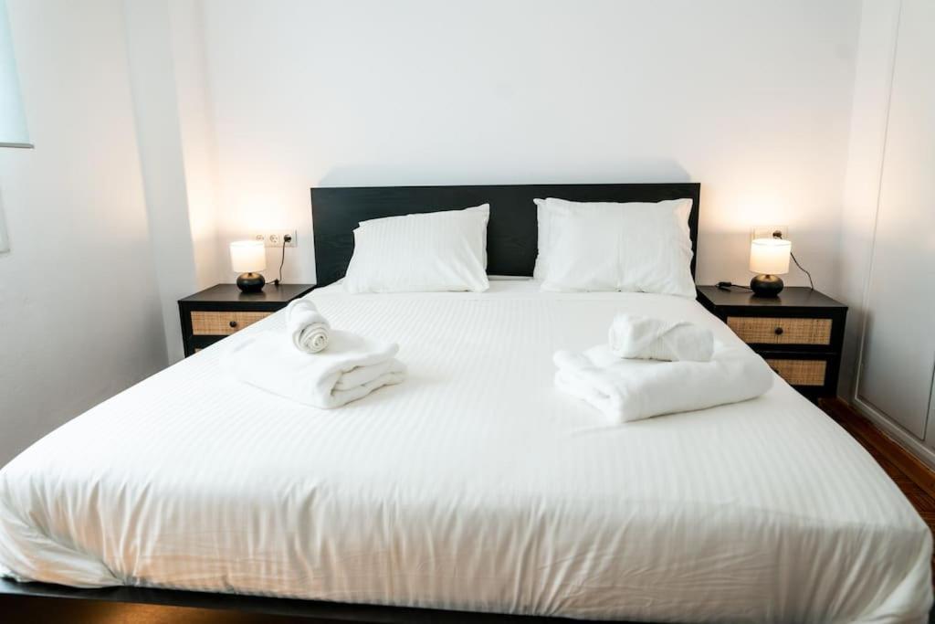 Olvia A Breath Away From Old Town Center Apartment Ретимно Екстериор снимка