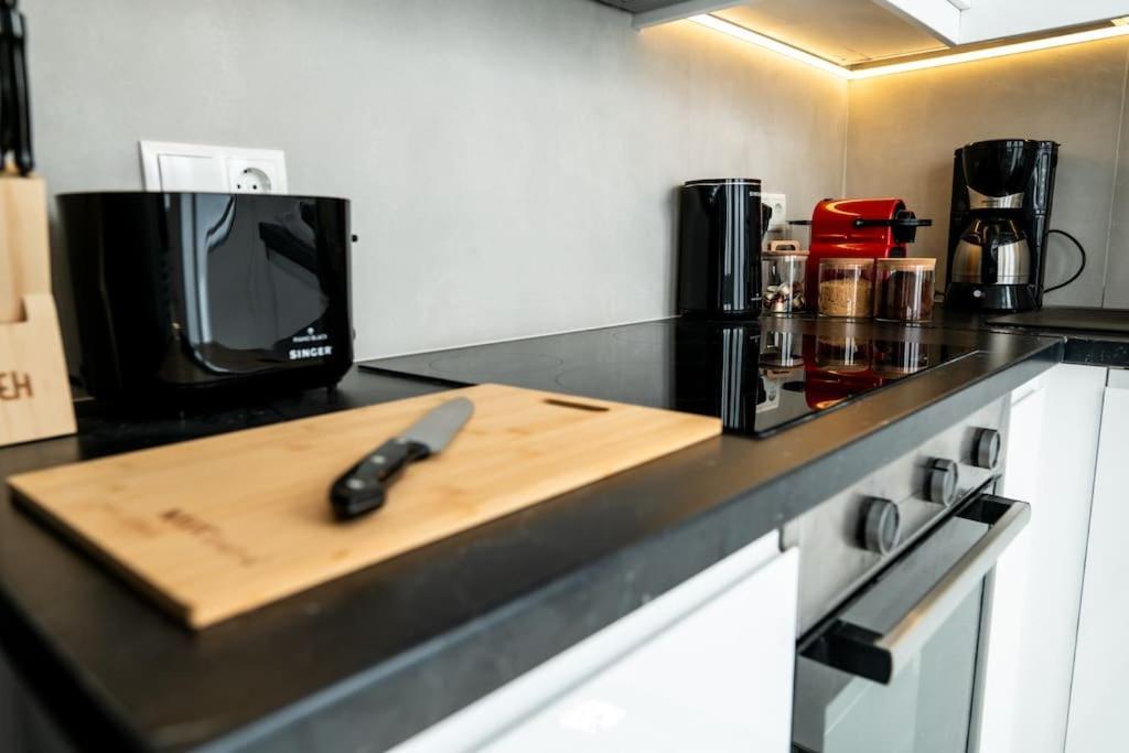 Olvia A Breath Away From Old Town Center Apartment Ретимно Екстериор снимка