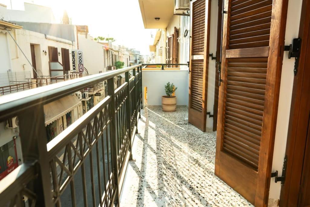 Olvia A Breath Away From Old Town Center Apartment Ретимно Екстериор снимка