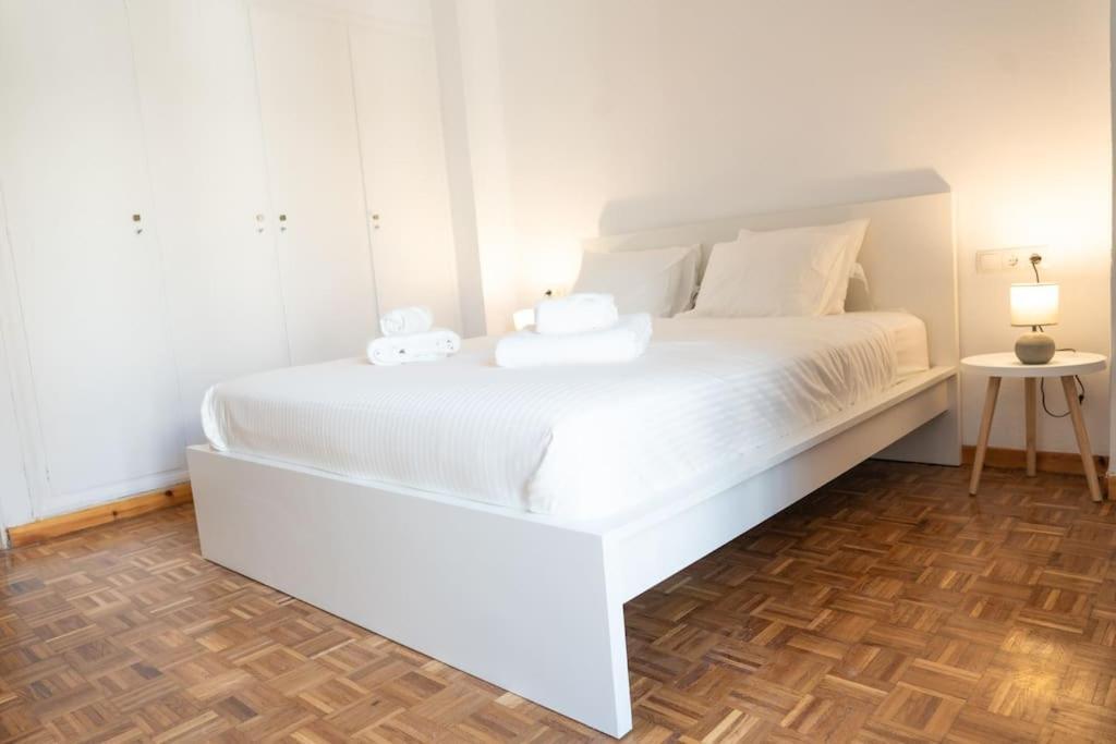 Olvia A Breath Away From Old Town Center Apartment Ретимно Екстериор снимка